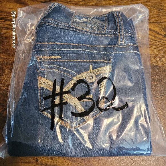 Amethyst Capri Jeans Size 1 Low Rise Button Flap Medium Dark Wash Thick Stitch - Picture 11 of 11